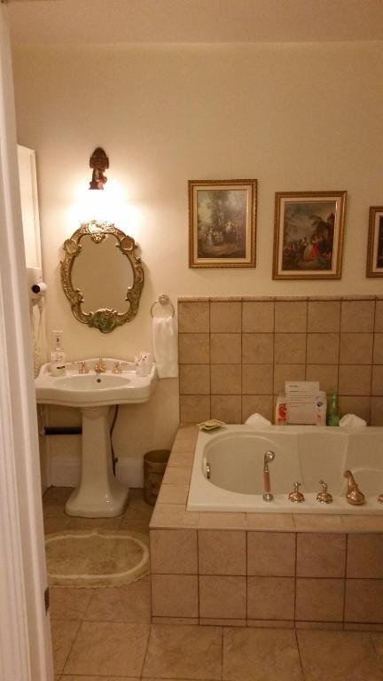 Jade Blue B&B Монреаль Номер фото