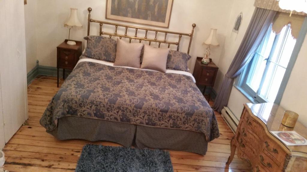 Jade Blue B&B Монреаль Номер фото